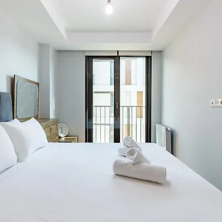 Cozy Flat Near Popular Attractions In Beyoglu