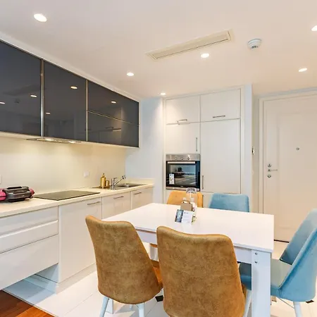 Cozy Flat Near Popular Attractions In Beyoglu Appartement